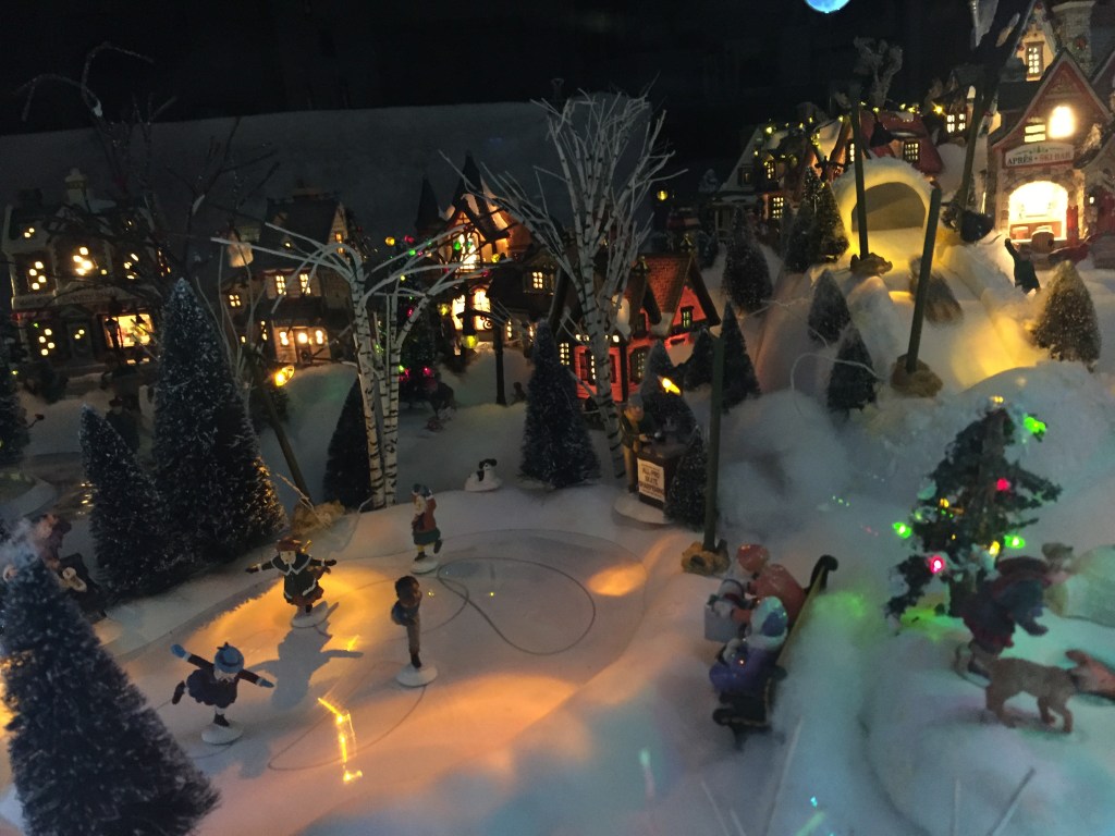 Christmas window skaters in the park